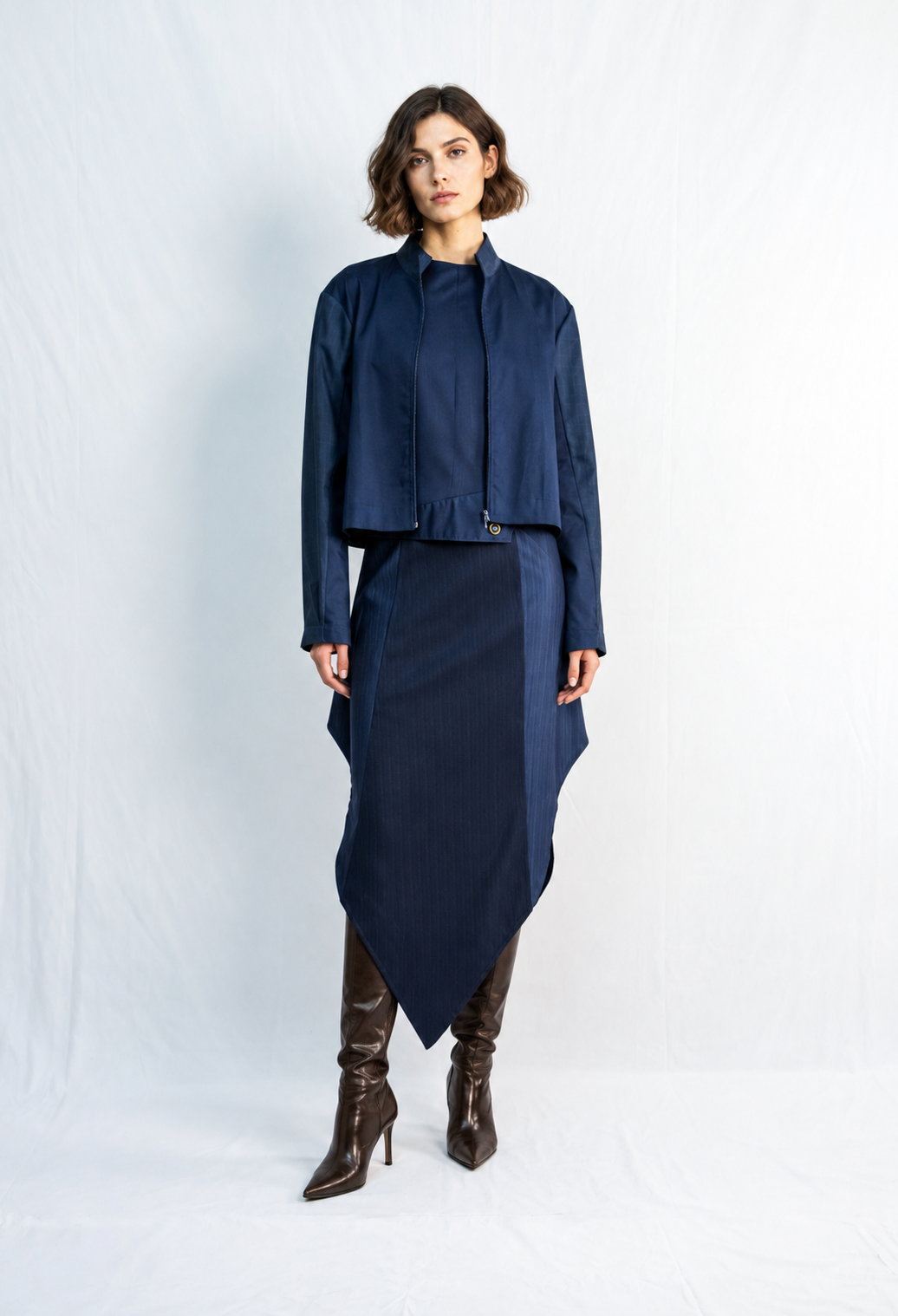 Ritratto editoriale in blu navy